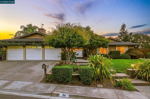34 Willowview Ct, Danville, CA, 94526-1945 | Card Image
