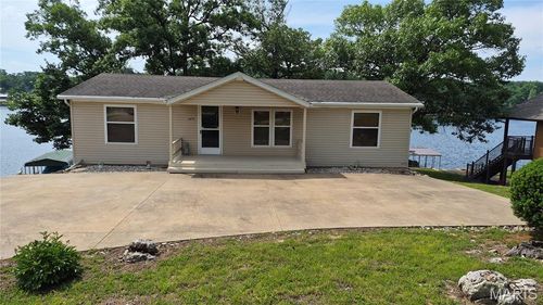 6678 Robin Ln, French Village, MO, 63036-1402 | Card Image