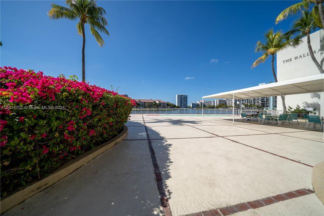721 - 3800 S Ocean Dr, Condo with 2 bedrooms, 2 bathrooms and null parking in Hollywood FL | Image 31