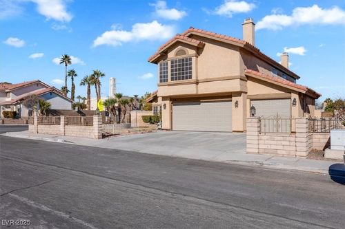 4726 Beaconsfield Street, Las Vegas, NV, 89147 | Card Image