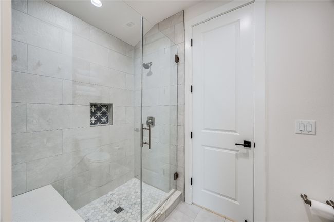 Jack and Jill Bath | Image 23