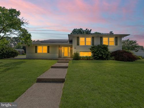 16 Bryant Road, BLACKWOOD, NJ, 08012 | Card Image