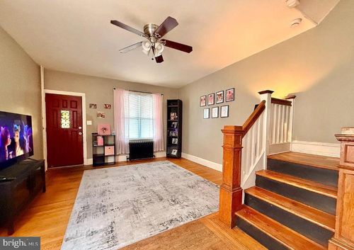 2116 Madison St, CHESTER, PA, 19013-5428 | Card Image