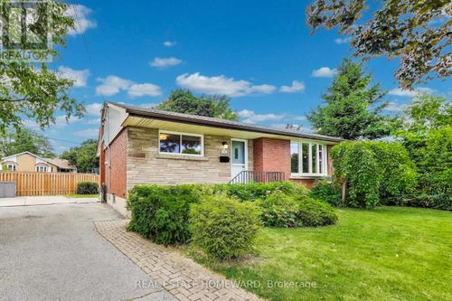 12 Cecilia Court, Hamilton (Huntington), ON, L8T2E9 | Card Image