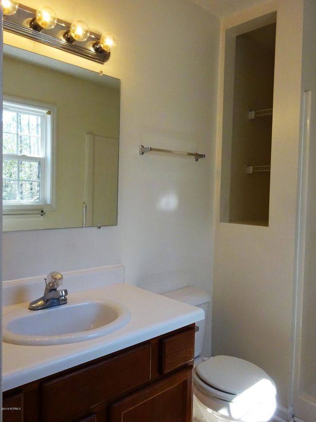 141 Daphne Dr, House other with 3 bedrooms, 2 bathrooms and 2 parking in Hubert NC | Image 14