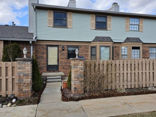 apt-66-2011 Vine Way Dr, Canton, MI, 48188-1859 | Card Image