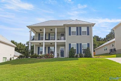 1013 Laurinda Lane, House other with 4 bedrooms, 3 bathrooms and null parking in Guntersville AL | Image 2