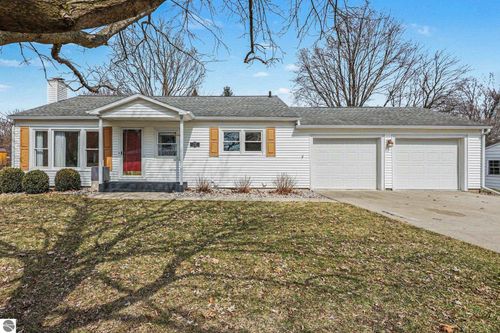 137 Fox Dr, Saint Louis, MI, 48880-9744 | Card Image