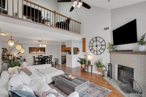 338a-338 Shirley Ridge Dr, Saint Charles, MO, 63304-3513 | Card Image