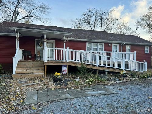 885 Liberty Rd, Harrisburg, IL, 62946-4363 | Card Image