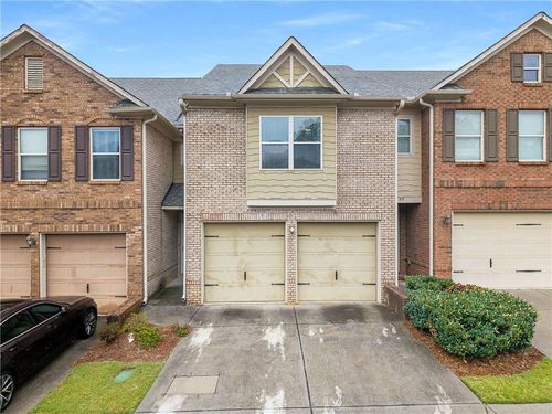 315 Oakland Hills Way, Lawrenceville, GA, 30044-6821 | Card Image
