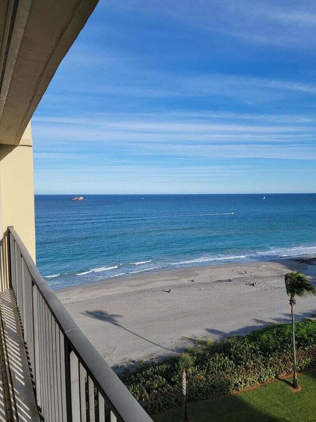 909 - 200 Ocean Trail, Home with 2 bedrooms, 2 bathrooms and null parking in Jupiter FL | Image 21