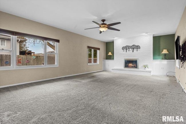 2207 W Iles Ave, House other with 3 bedrooms, 2 bathrooms and null parking in Springfield IL | Image 9