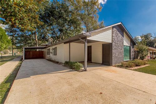 501 S Holly St, Hammond, LA, 70403-4305 | Card Image