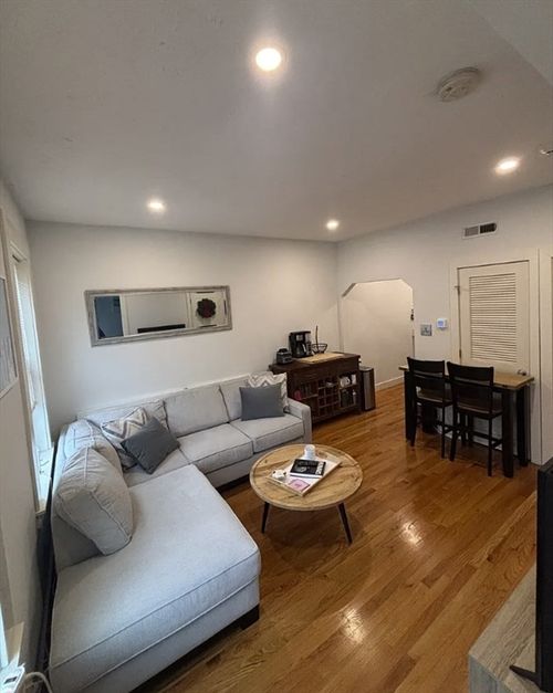 apt-2-148 Pleasant St, Boston, MA, 02125-4070 | Card Image
