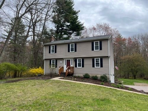 200 Nashua Rd, Groton, MA, 01450-1017 | Card Image