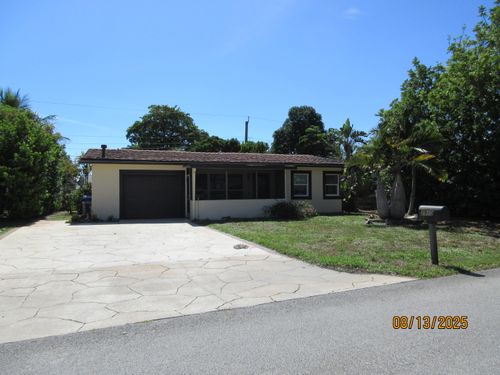 2910 Ne 10th Ave, Pompano Beach, FL, 33064-6359 | Card Image