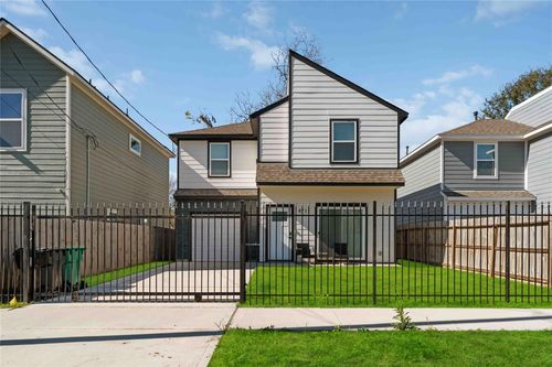 9711 Beckley St, Houston, TX, 77088-4644 | Card Image