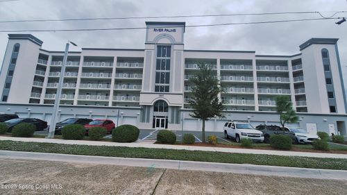 1805 Riverside Dr, TITUSVILLE, FL, 32780-4740 | Card Image