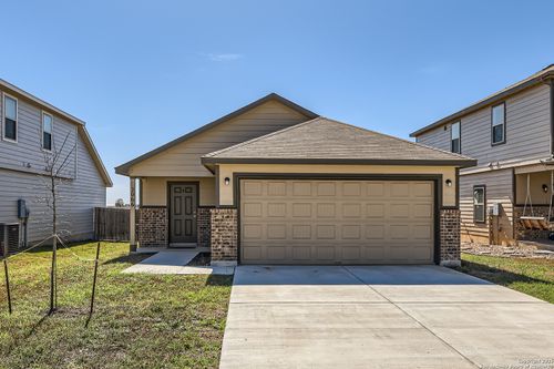 2066 Chelsea Grv, New Braunfels, TX, 78130-0476 | Card Image