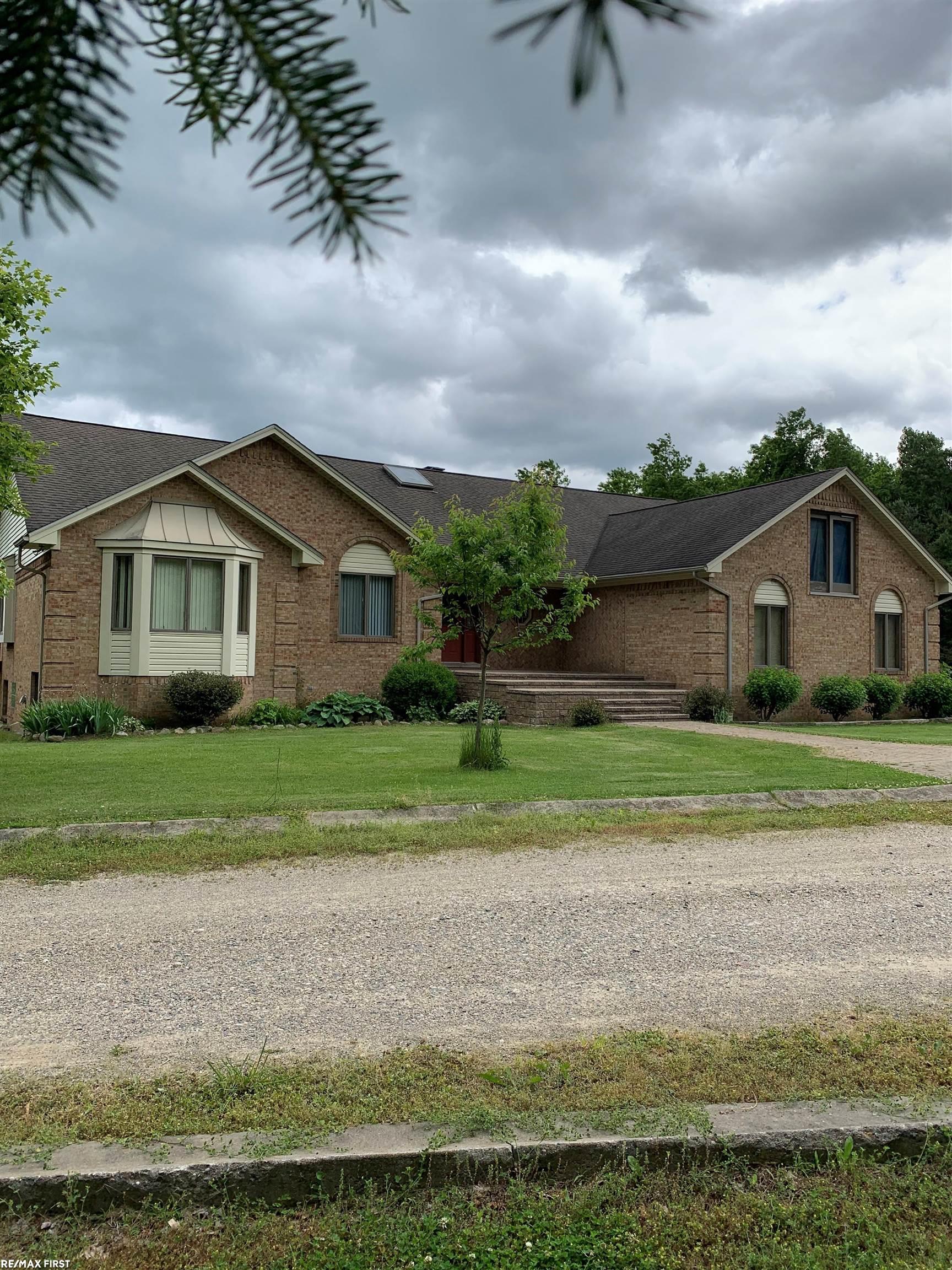 Lake George Rd, Oxford, MI 48370