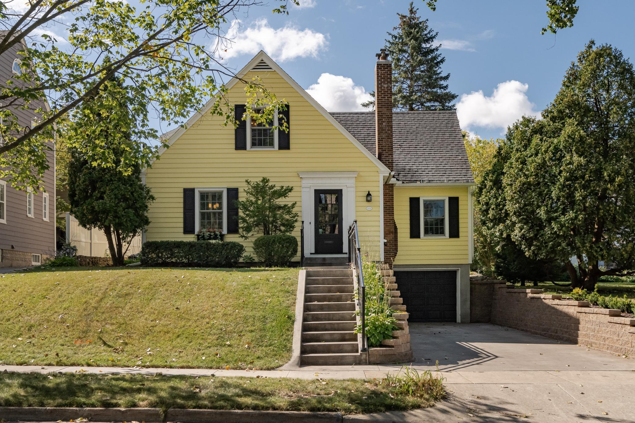 6th St, Rochester, MN 55902