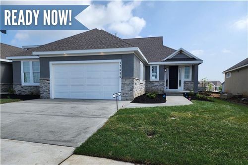 17096 W 168th Pl, Olathe, KS, 66062-8033 | Card Image