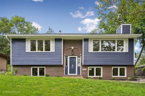 1018 5th St, West Des Moines, IA, 50265-2601 | Card Image
