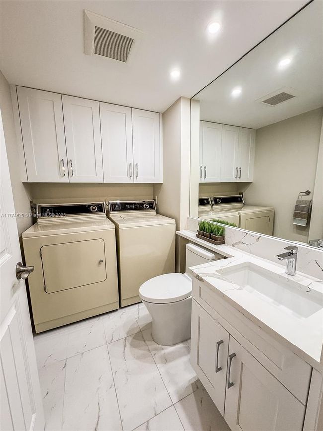5303 - 5303 Wheatley Ct, Townhouse with 2 bedrooms, 3 bathrooms and null parking in Boynton Beach FL | Image 7