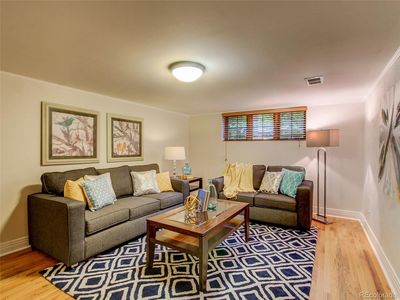 5 - 1342 Milwaukee Street, Condo with 2 bedrooms, 1 bathrooms and 1 parking in Denver CO | Image 2