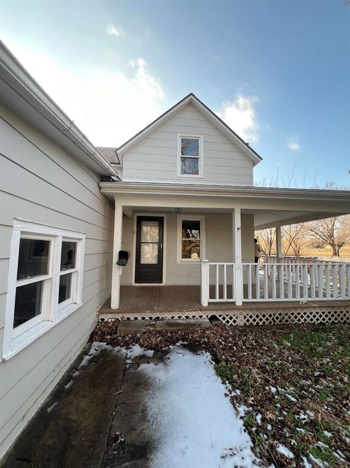 617 W Towanda Ave, El Dorado, KS, 67042-2764 | Card Image