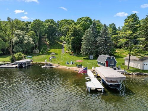 3935 Oak Avenue, Polk, WI, 53095 | Card Image