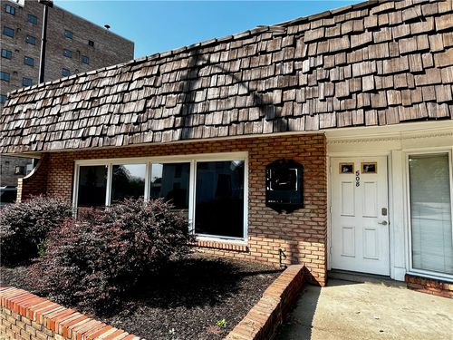 508 Washington Rd, Mt. Lebanon, PA, 15228-2817 | Card Image