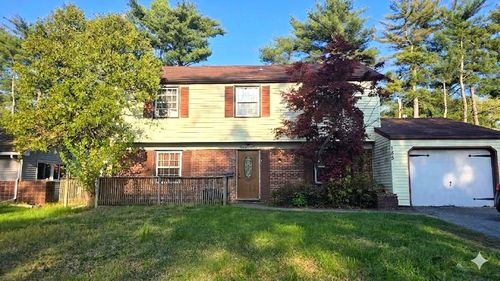 185 Somerset Dr, Willingboro, NJ, 08046-2038 | Card Image