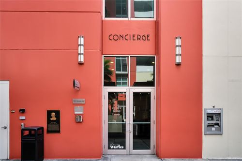 unit-827-1120 E Kennedy Blvd, TAMPA, FL, 33602-3585 | Card Image