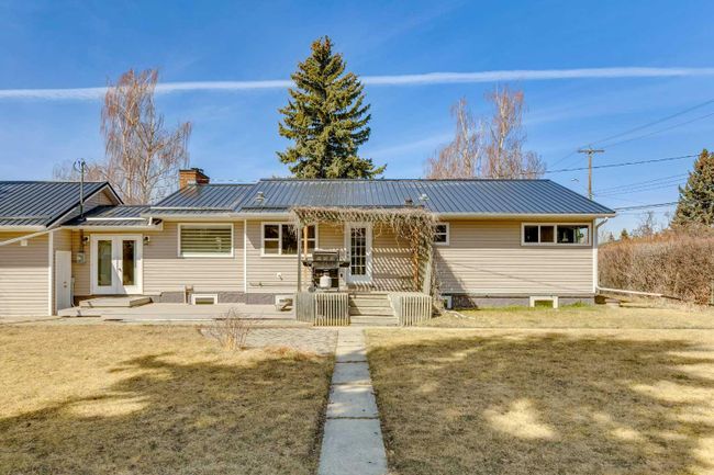 5113 56 Avenue, Home with 6 bedrooms, 3 bathrooms and 4 parking in Olds AB | Image 33