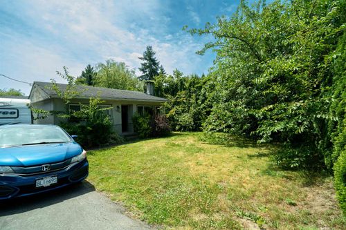 17878 60 Ave, Surrey, BC, V3S1V4 | Card Image