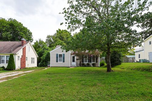 2832 Clark St, Paducah, KY, 42001-4141 | Card Image