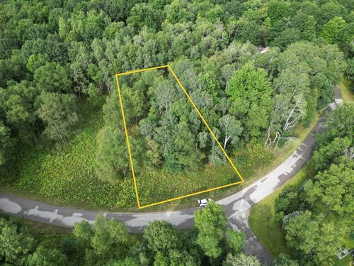 6188 Fox Run Cir, Canadian Lakes, MI, 49346-9358 | Card Image