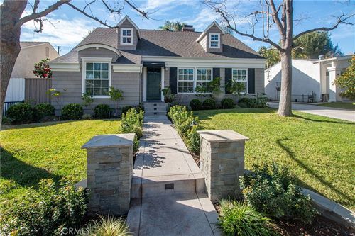 405 N Beachwood, Burbank, CA, 91506 | Card Image