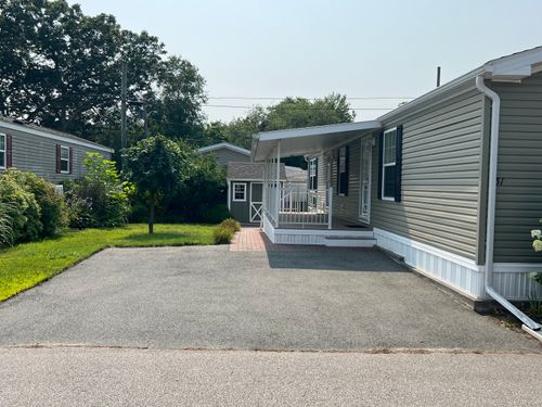 51 Linden Ave N, Westbrook, CT, 06498-1645 | Card Image