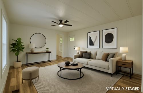 305 W Bryant St, Elm Mott, TX, 76640-4013 | Card Image