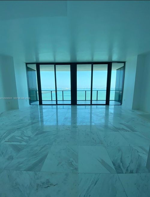 2403-480 Ne 31st St, Miami, FL, 33137-4589 | Card Image