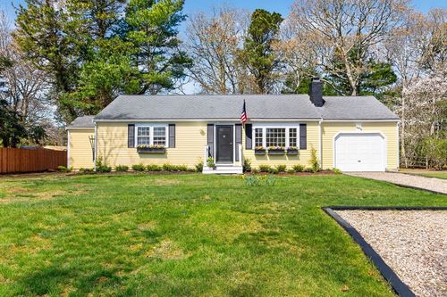 55 Seth Goodspeed Way, Osterville, MA, 02655-1232 | Card Image