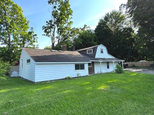 16-1/2 Maple St, Plainville, CT, 06062 | Card Image