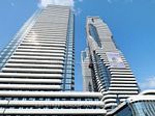 {{alt}} | Card Image