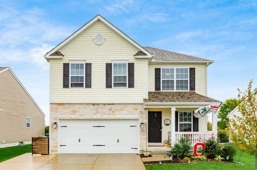 157 Chestnut Commons Dr, Commercial Point, OH, 43116-7502 | Card Image