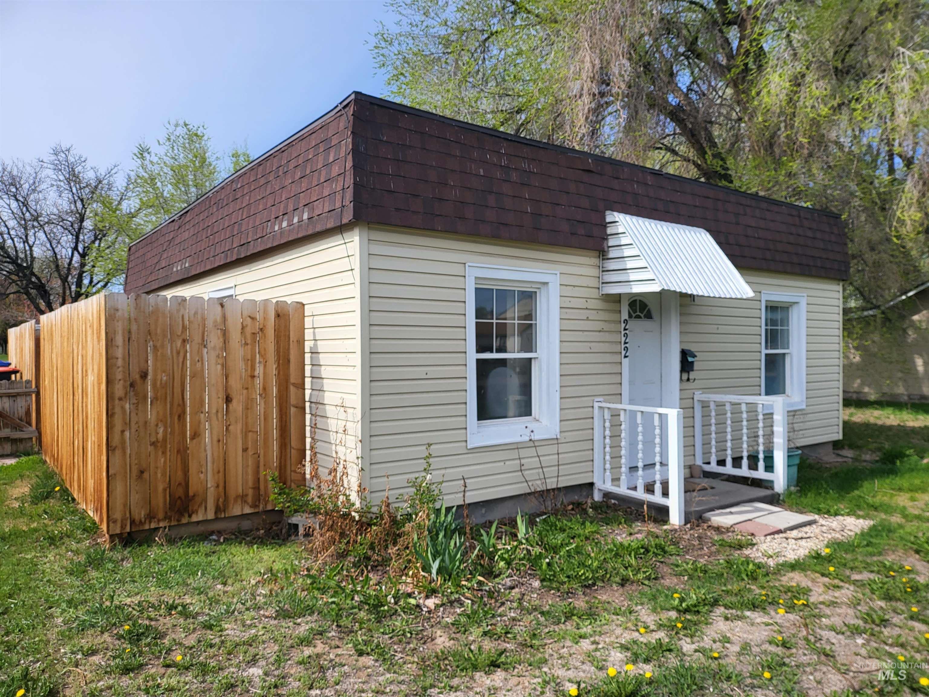 Filer Ave, Twin Falls, ID 83301