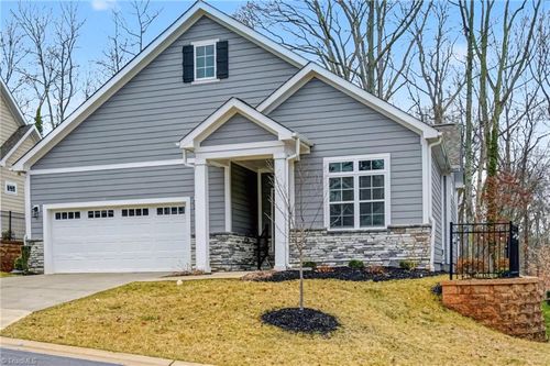 2433 Albemarle Ct, Winston-Salem, NC, 27106-4922 | Card Image