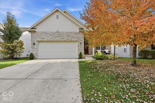 6878 Harbour Woods Overlook, Noblesville, IN, 46062-6694 | Card Image